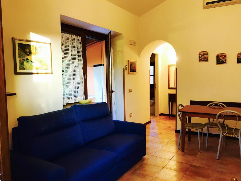 Casa Vacanze Il Cenito Кастеллабате Экстерьер фото