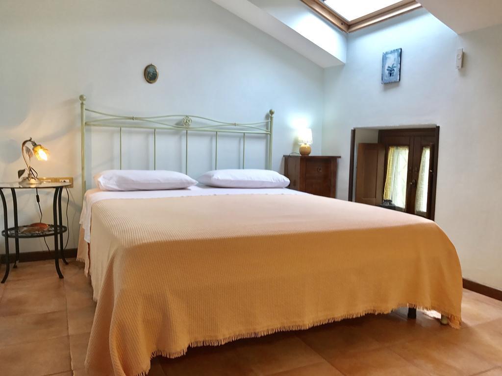 Casa Vacanze Il Cenito Кастеллабате Экстерьер фото