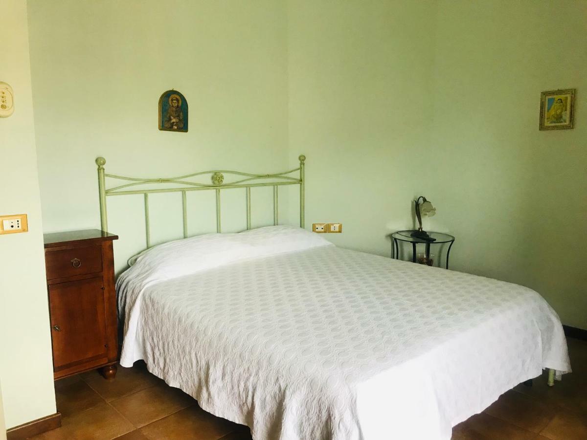 Casa Vacanze Il Cenito Кастеллабате Экстерьер фото